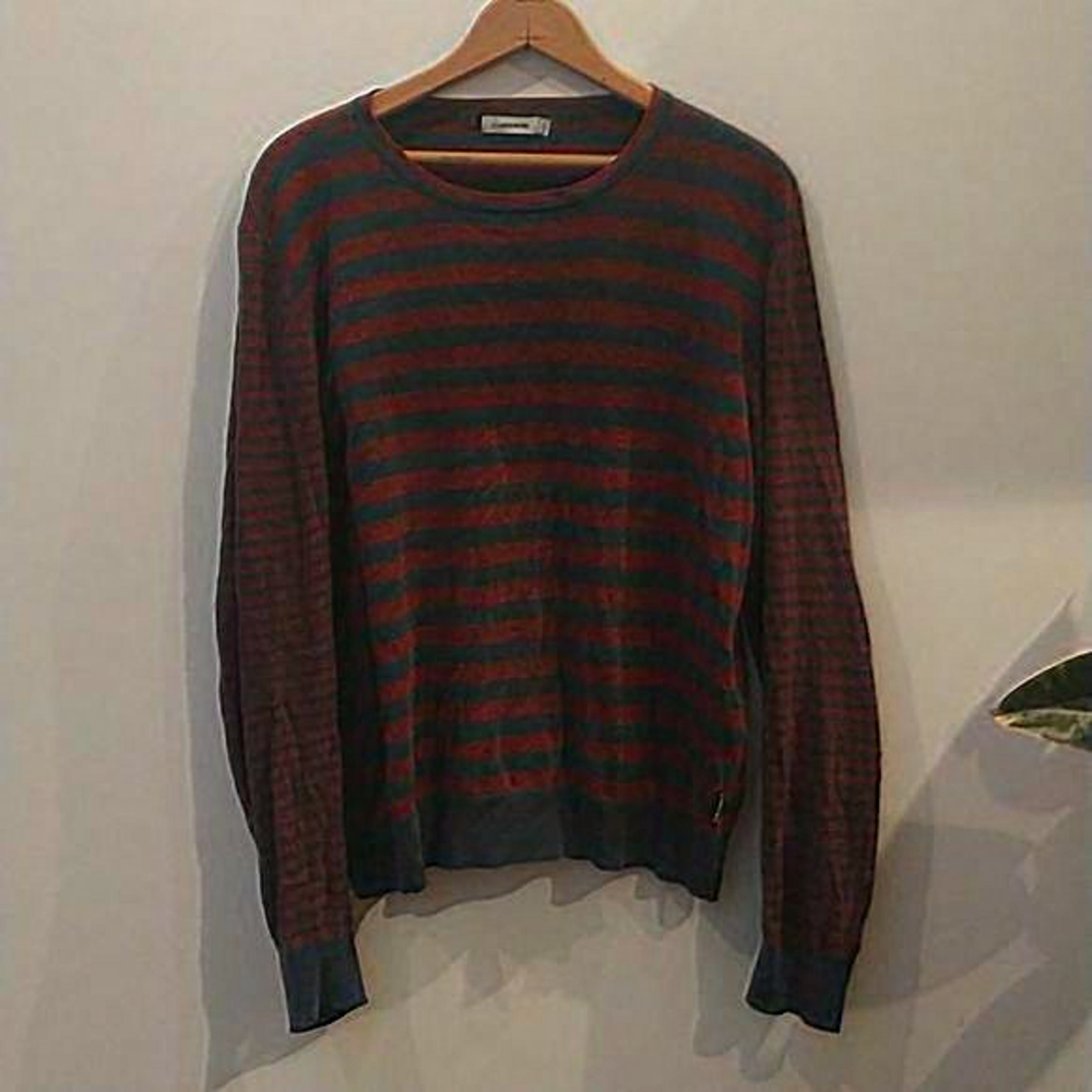 J. Lindeberg Crewneck Sweater. Red and Blue‎ Striped. Large.